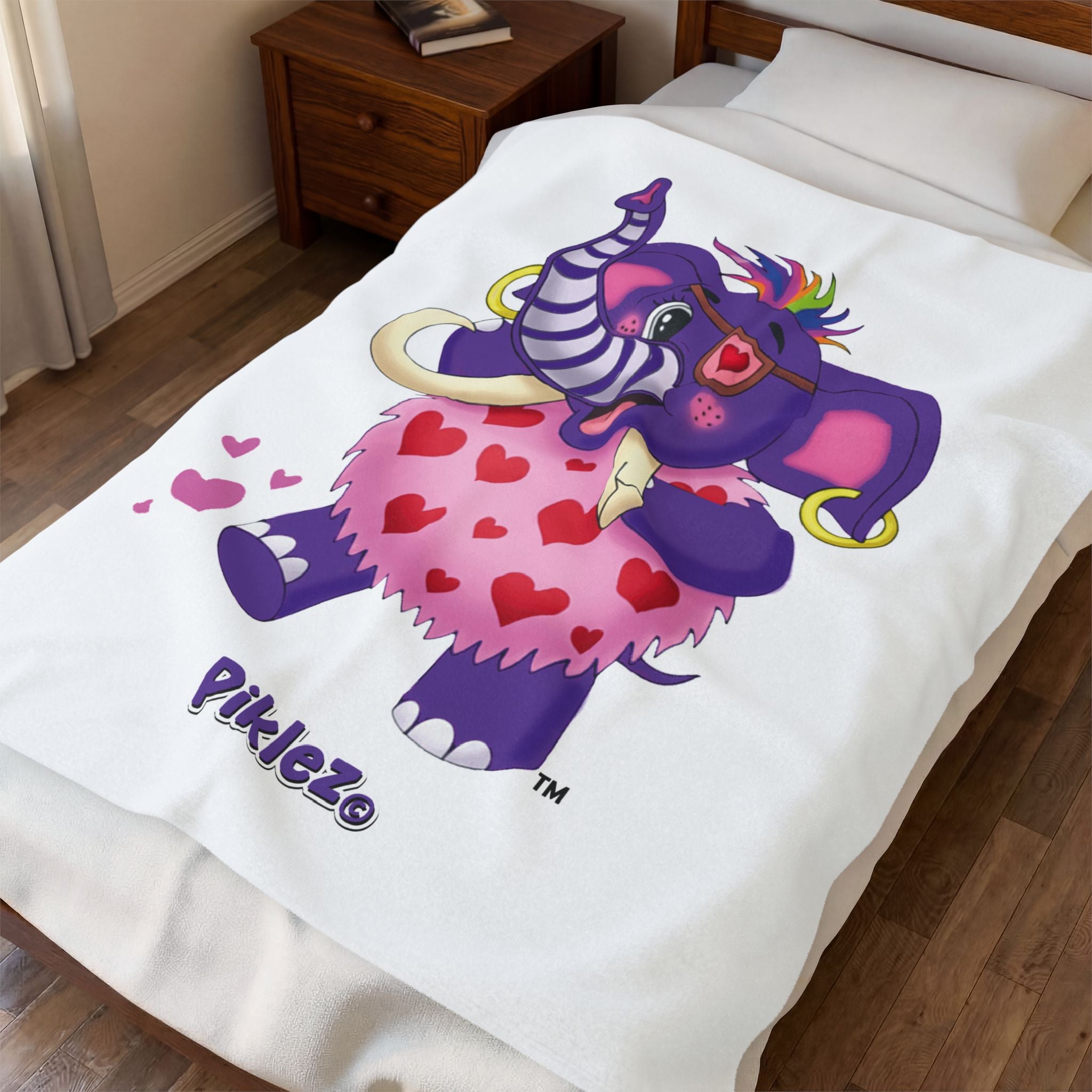 Piklez™ Velveteen Plush Blanket – "Full of Love!" Graphic | Smile Universe Collection
