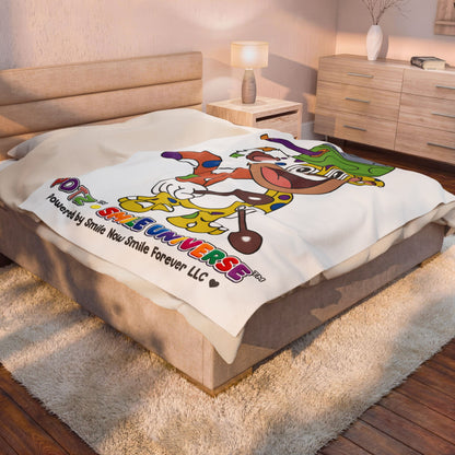 Potz™ Velveteen Plush Blanket – Playful Graphic Throw | Smile Universe Collection
