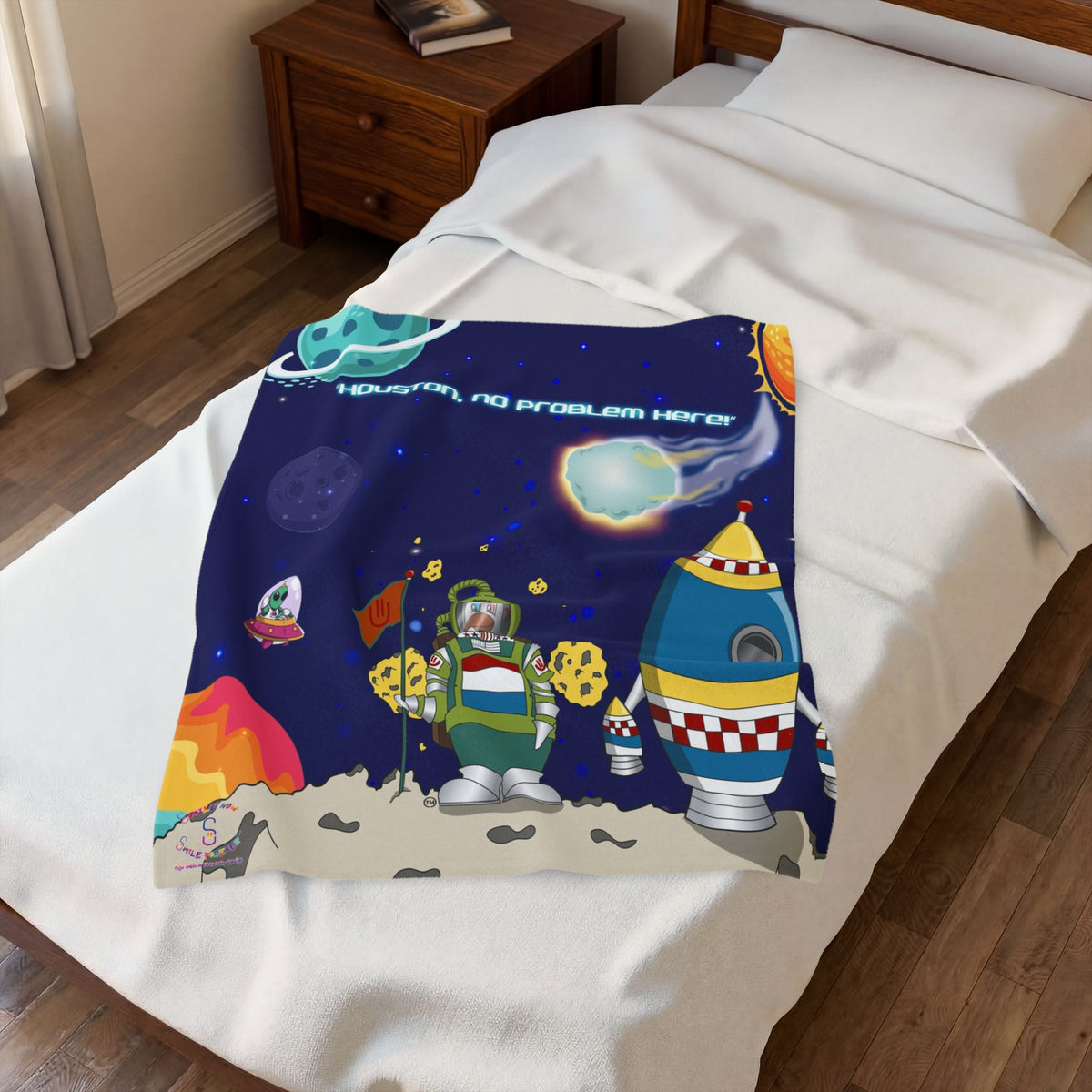 TuBz™ Velveteen Plush Blanket – "Houston, No Problem Here!" Graphic | Smile Universe Collection
